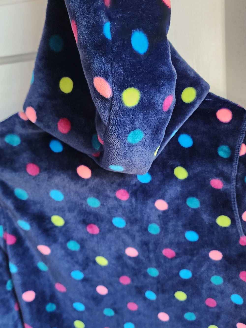 Kids XL NwT Lands' End Navy Fleece Hoodie with Neon Polka Dots and Pink Trim - Picture 4 of 6